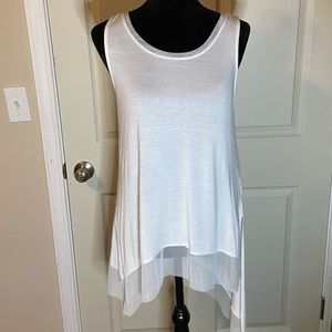 WHITE AND MESH DETAIL TANK TOP SIZE: S